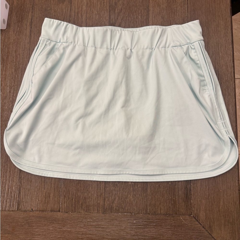 Columbia Women's Light Blue Skirt skort size large 15" waist to hem